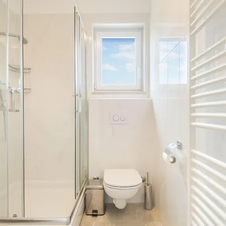 דירה Bijaka Villas&apartments