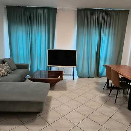 Апартаменти Bijaka Villas&apartments Милна