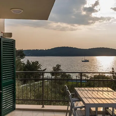 Bijaka Villas&apartments 아파트