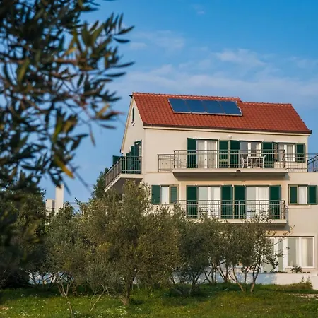 아파트 Bijaka Villas&apartments 밀나