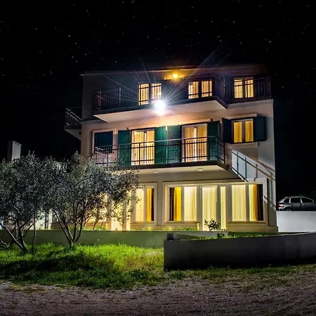 Bijaka Villas&apartments *