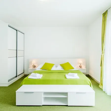 아파트 Bijaka Villas&apartments 밀나