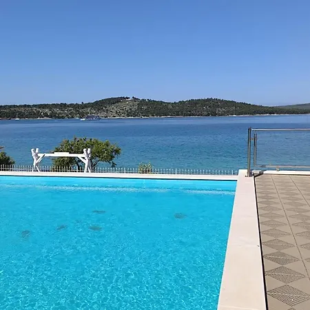 Bijaka Villas&apartments *